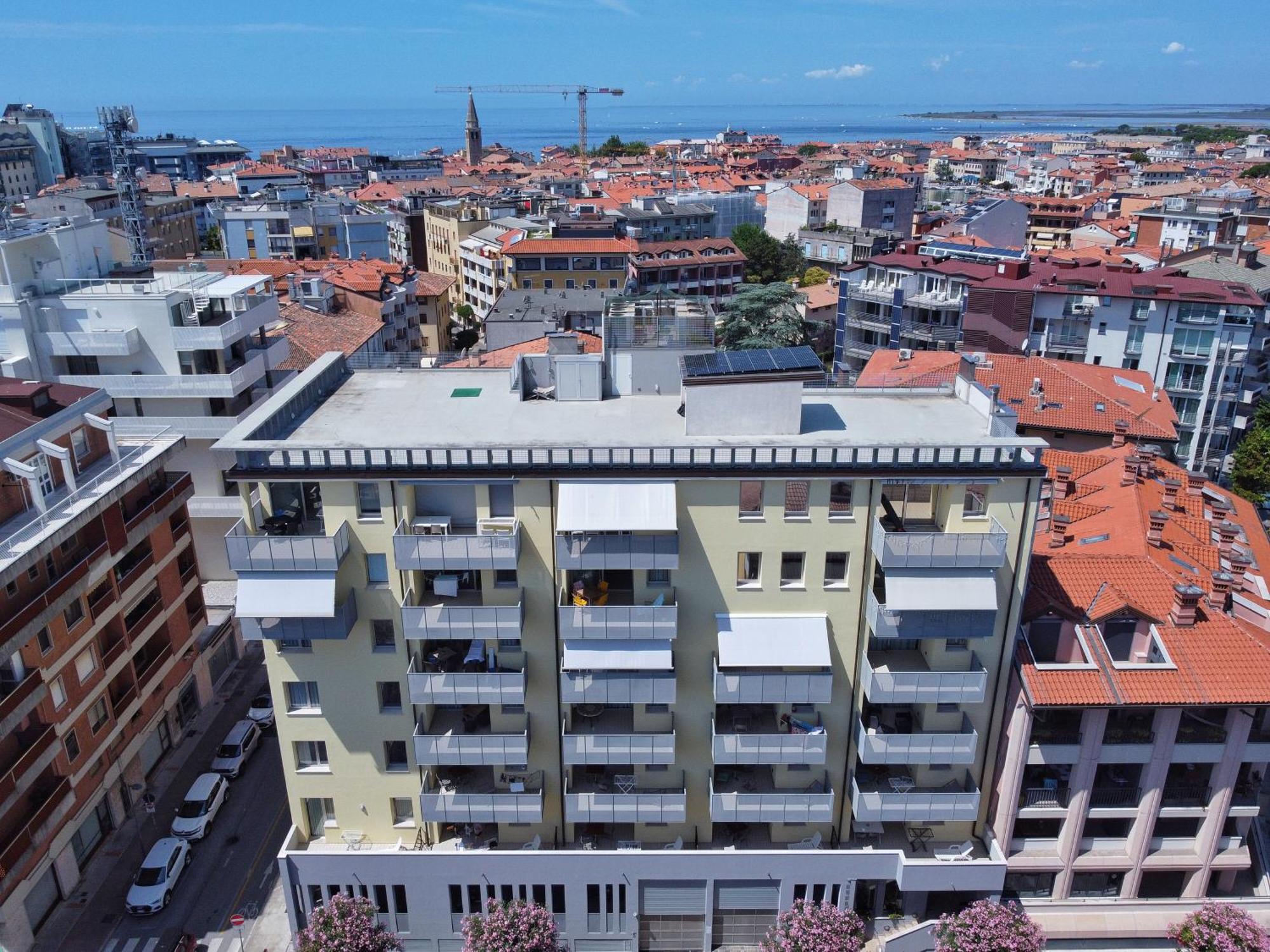 Residence Hotel Hungaria กราโด ภายนอก รูปภาพ