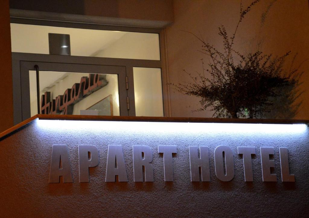 Residence Hotel Hungaria กราโด ภายนอก รูปภาพ