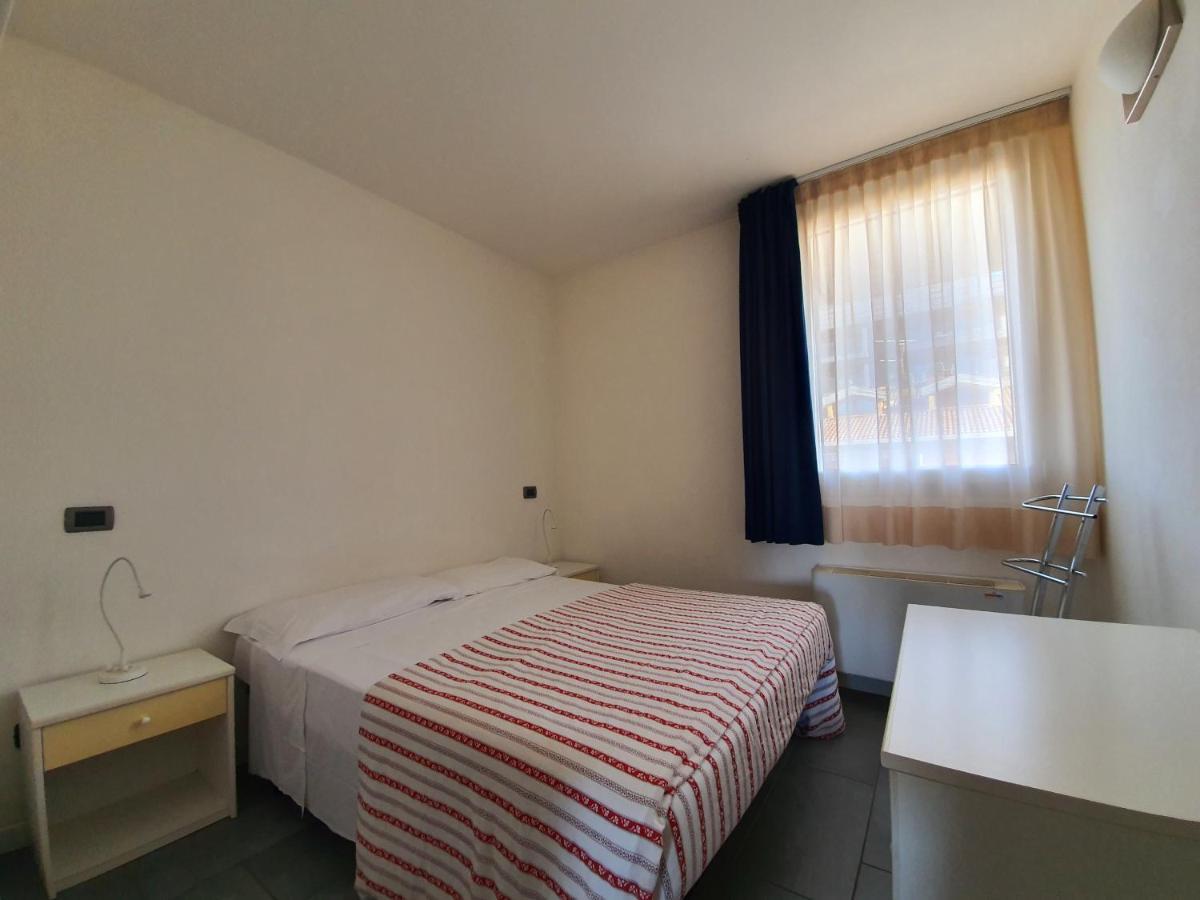 Residence Hotel Hungaria กราโด ภายนอก รูปภาพ